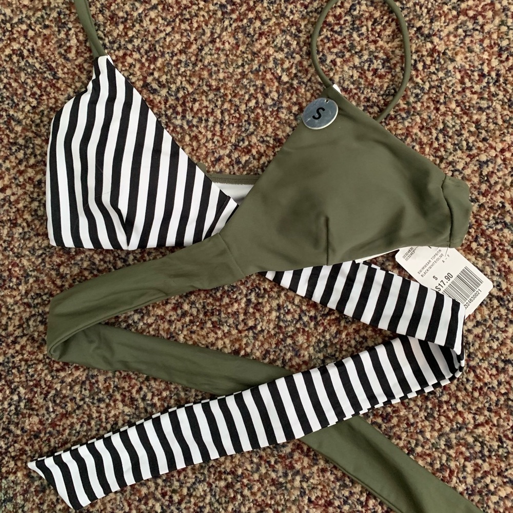 Bikini wrap top
